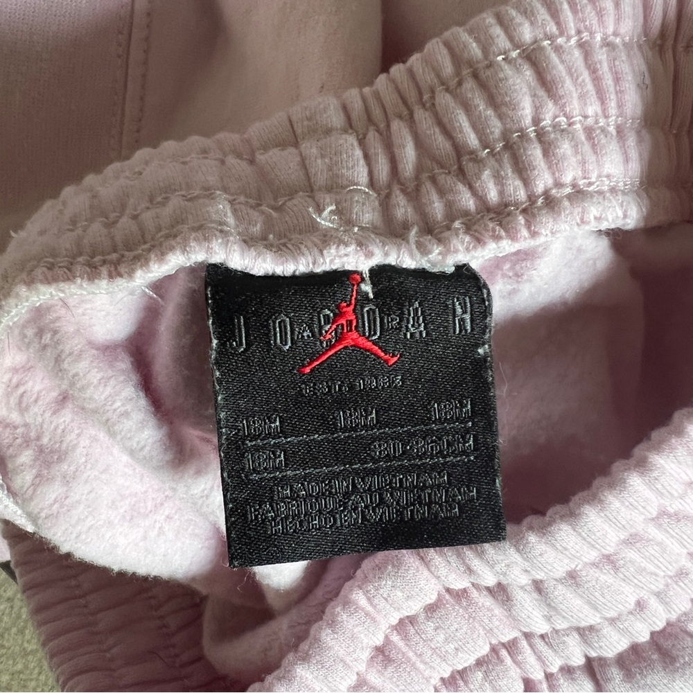 Nike Jordan Pink Girls Hoodie & Jogger Set - Picture 7 of 7
